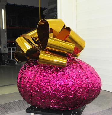 Baroque Egg with Bow (Pink/Gold)`