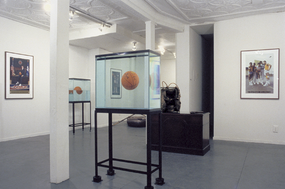 Jeff Koons. Equilibrium, International With Monument Gallery, New York, 1985.