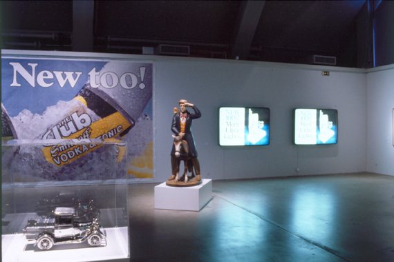 Jeff Koons: Retrospective, Helsinki City Art Museum, Helsinki, Finland, 2005.
